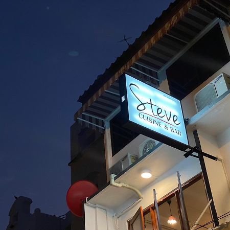Steve Lady Hostel Bangkok Exterior foto