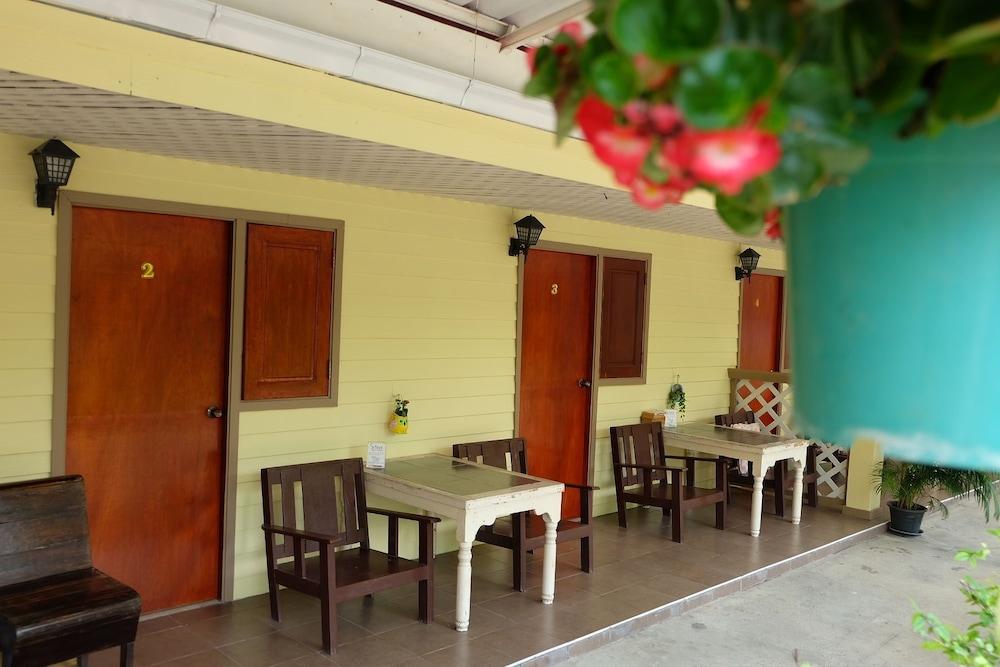 Steve Lady Hostel Bangkok Exterior foto