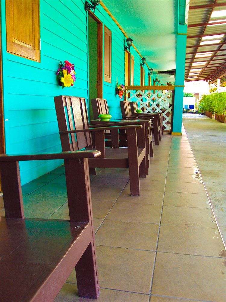 Steve Lady Hostel Bangkok Exterior foto